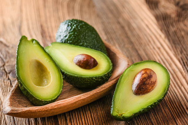 avocado - healthy fats - healthy food to keep hormones in balance